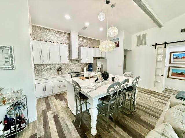 6033 Gowan Drive, Malakoff, TX 75148