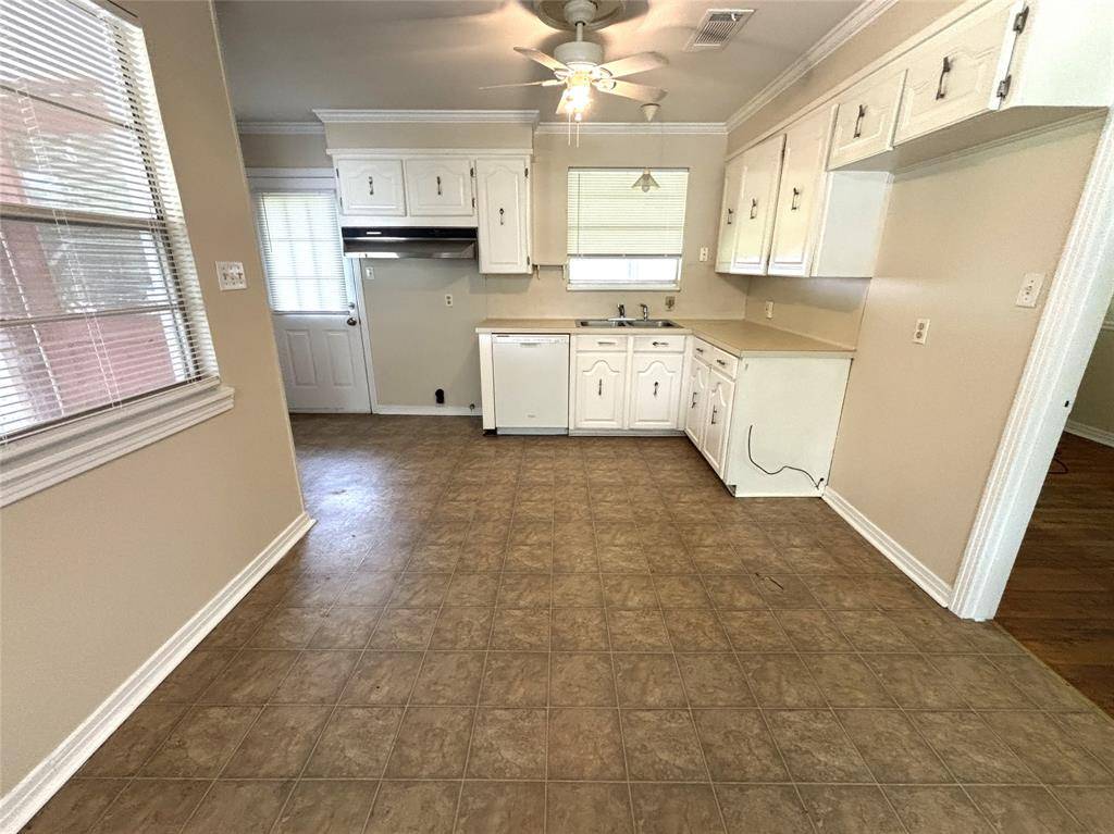 818 Martha Lane, Shreveport, LA 71104