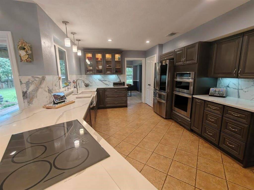 5210 Cliff Haven Drive, Dallas, TX 75236