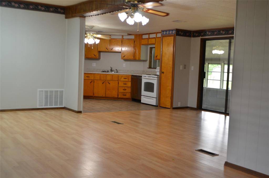 2020 Gage Road, Cleburne, TX 76031