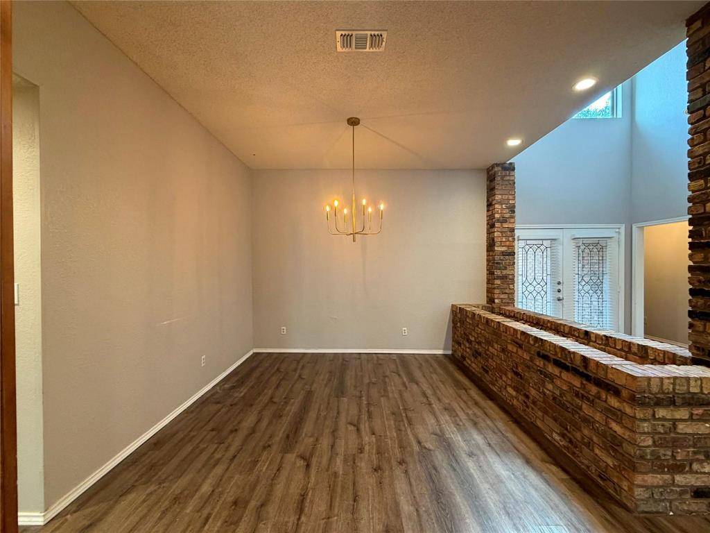 3706 Waycross Court, Arlington, TX 76016