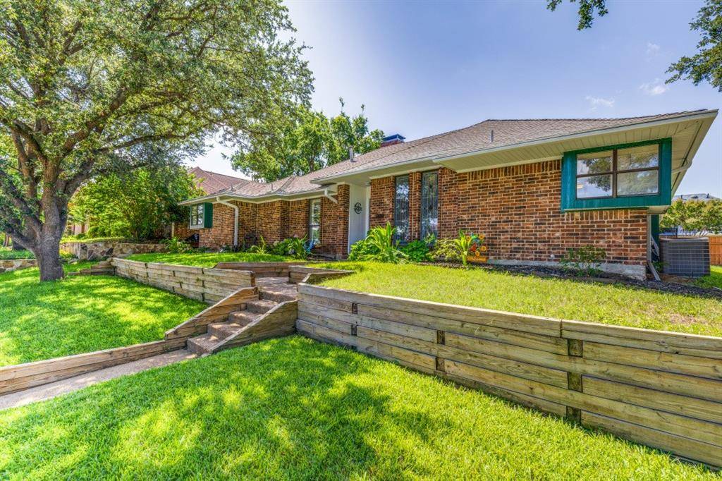 1207 Magnolia Drive, Carrollton, TX 75007