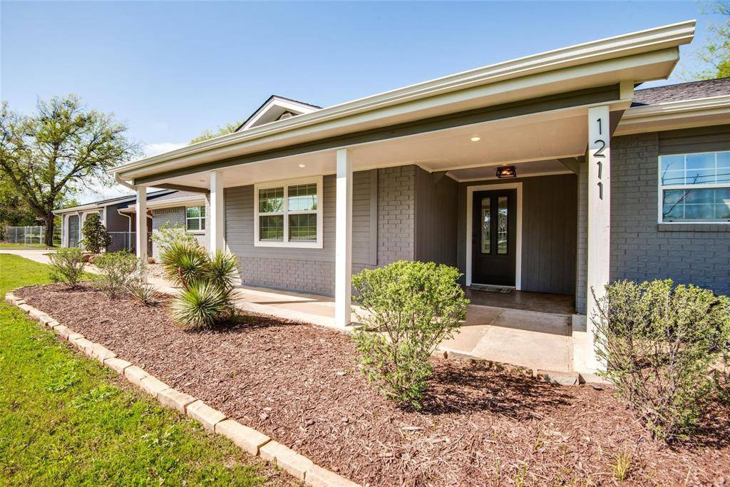 1211 Mcalpin Road, Midlothian, TX 76065
