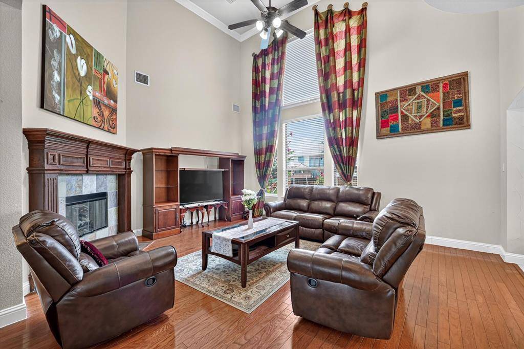 1521 Shepherd Lane, Carrollton, TX 75007
