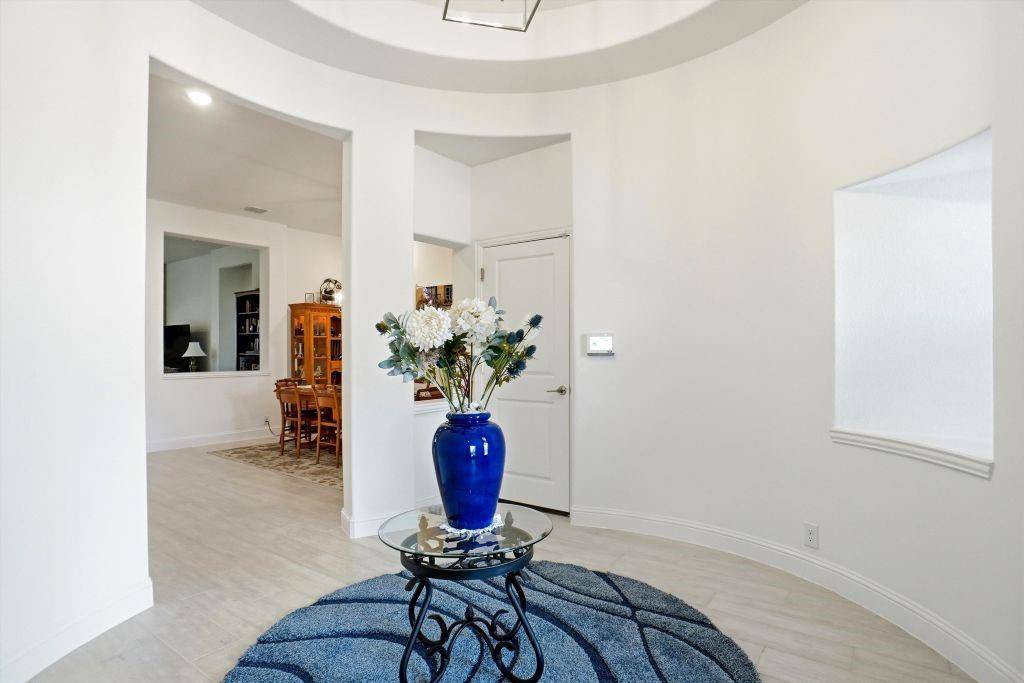 920 Cedar River Drive, Godley, TX 76044