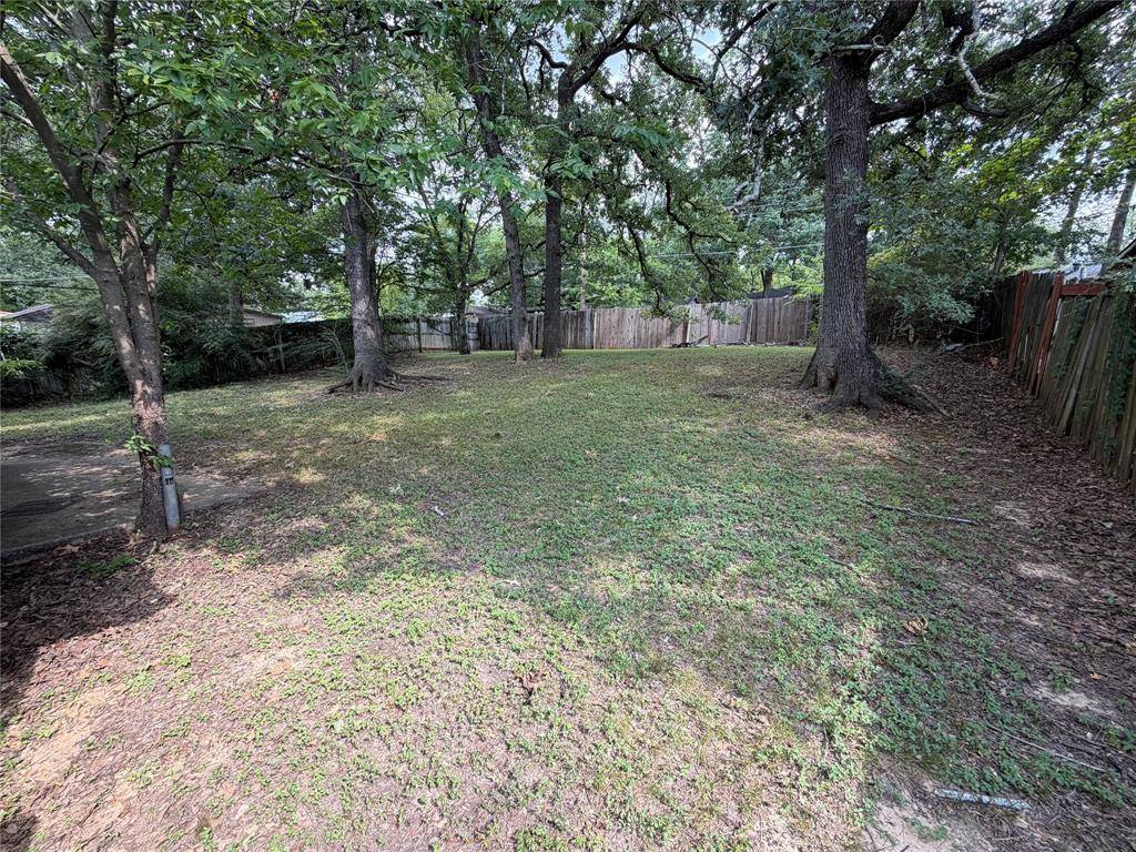 7318 Ridgewick Drive, Dallas, TX 75217