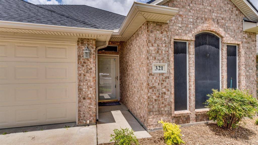 321 Blake Lane, Midlothian, TX 76065