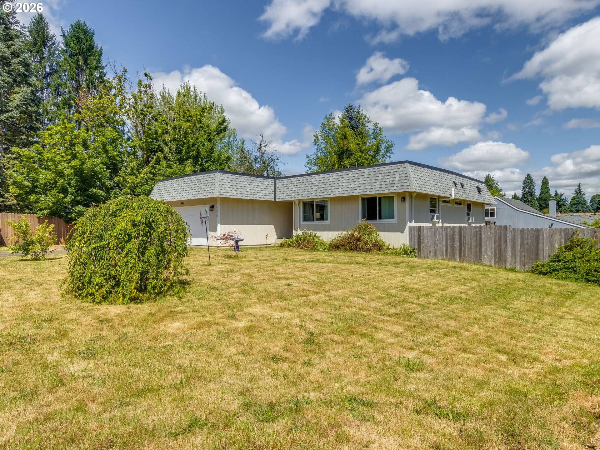 7913 SE CLACKAMAS RD, Milwaukie, OR 97267