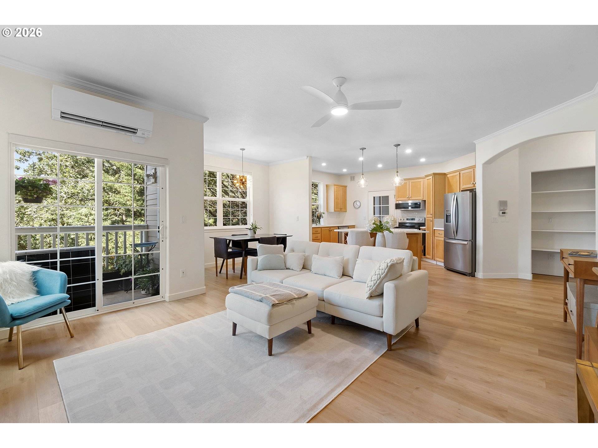4195 SUMMERLINN DR, West Linn, OR 97068