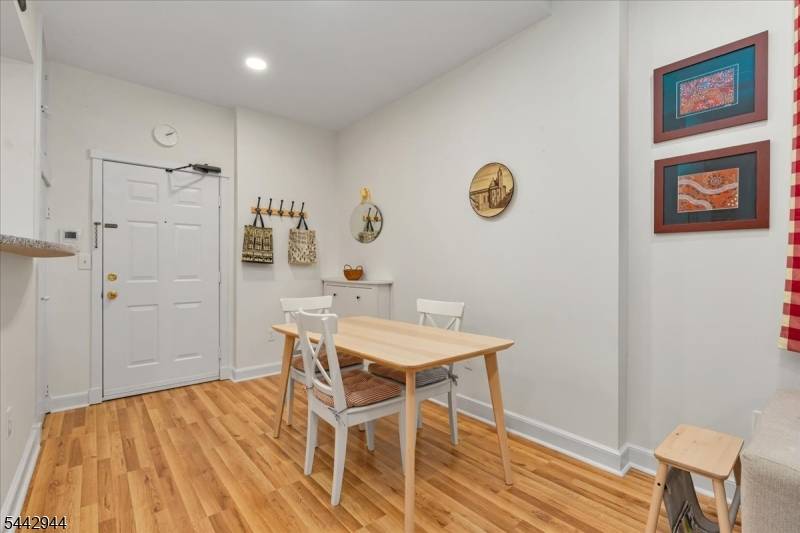 515 Trinity Pl #1GN, Westfield Town, NJ 07090