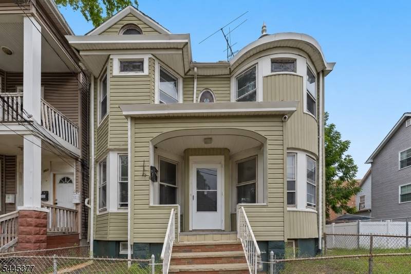 947-949 William St, Elizabeth City, NJ 07201