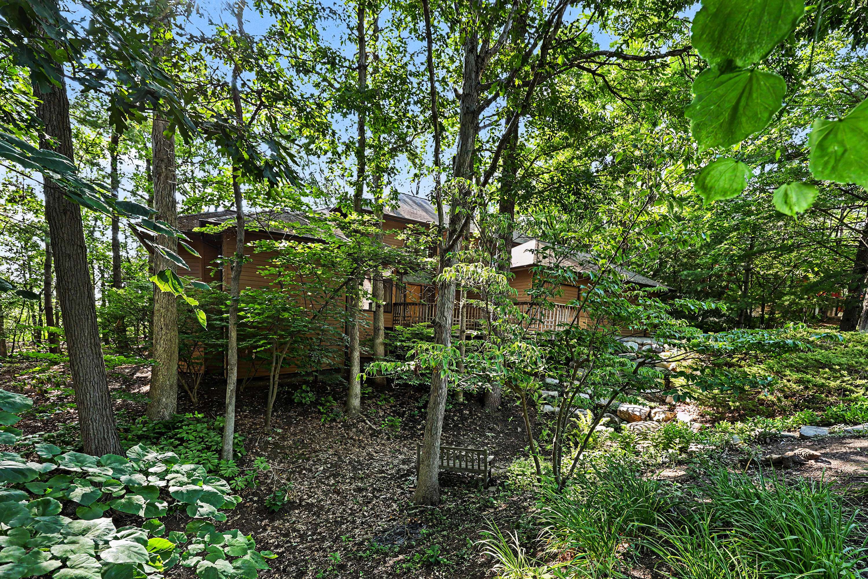 685 Green RD, Ann Arbor, MI 48105