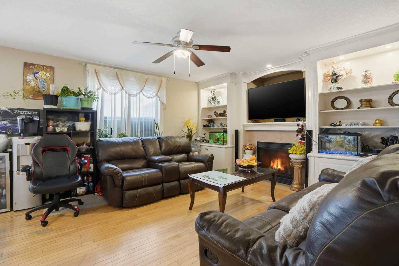 197 West Creek BLVD, Chestermere, AB T1X 1S8