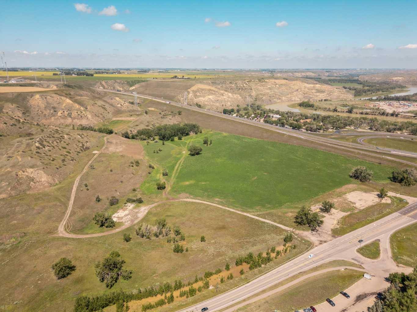 55,75,105,121,125 Bridge DR W, Lethbridge, AB T1J 4S5