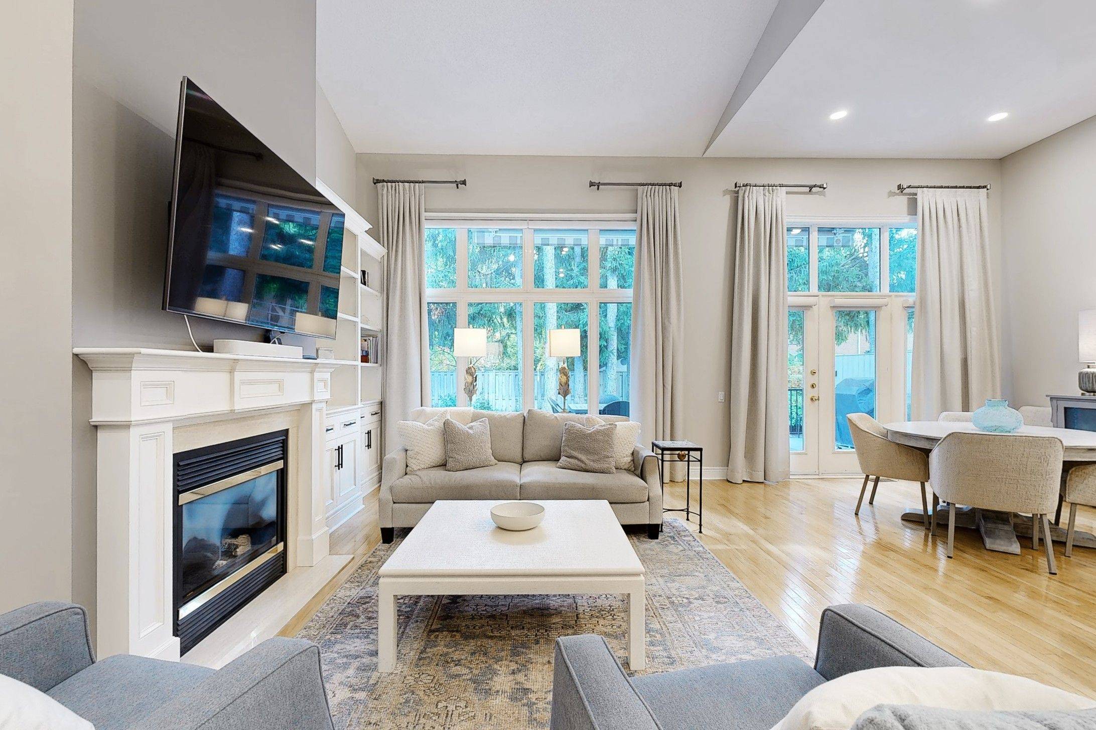 9 Arlington WAY, Markham, ON L3T 7W9