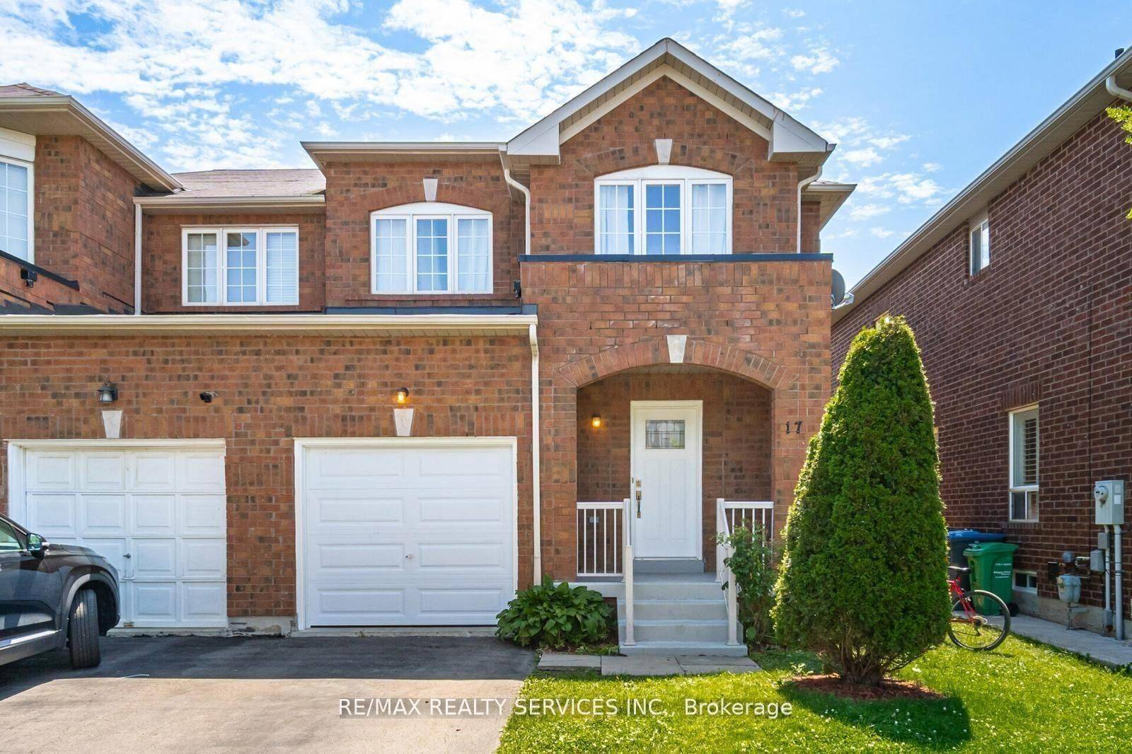 17 Dawes RD, Brampton, ON L6X 0R8