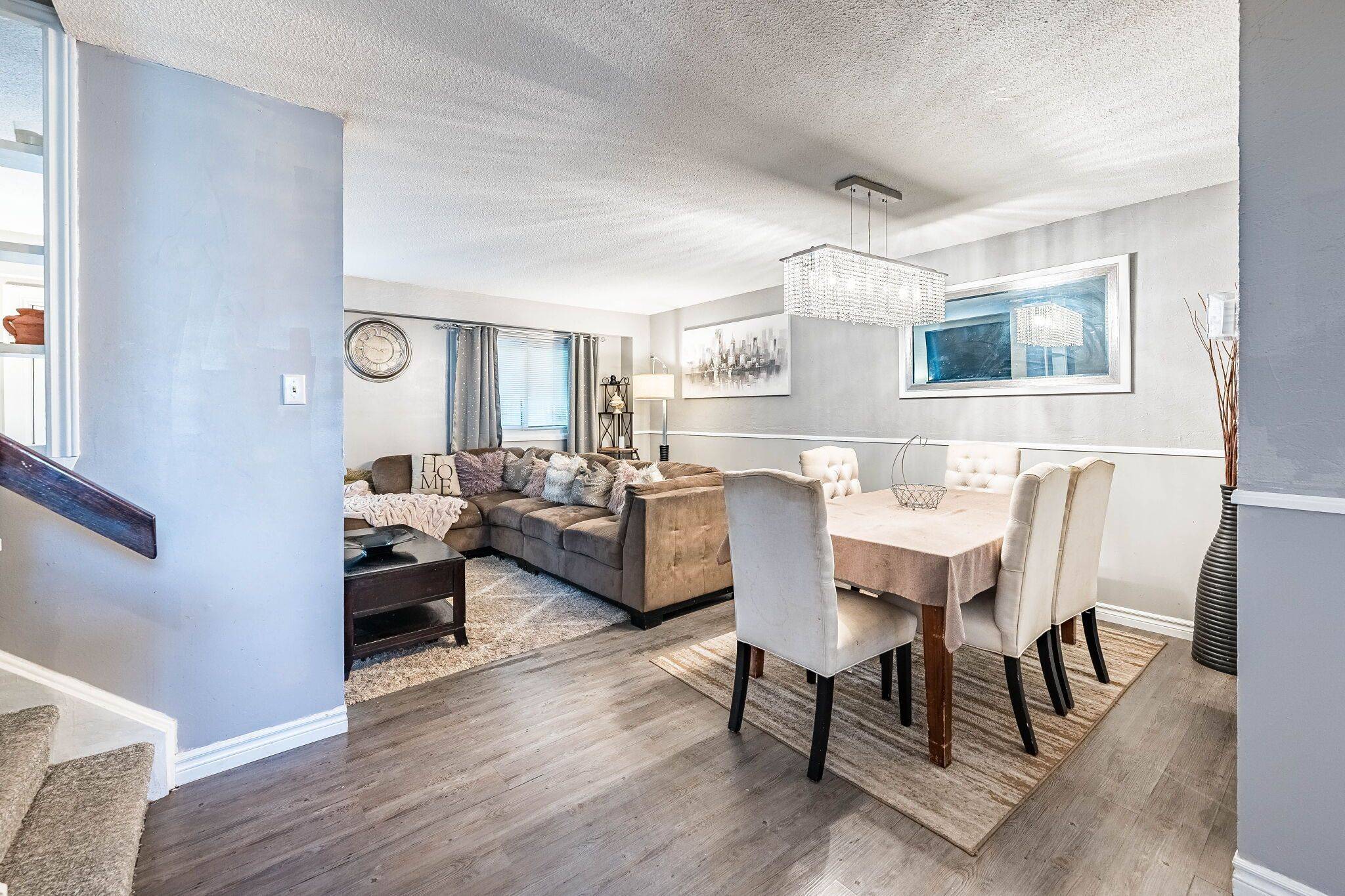 48 Thatcher CT, Brampton, ON L6Z 1C8
