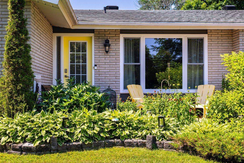 81 Front RD, Champlain, ON K0B 1K0