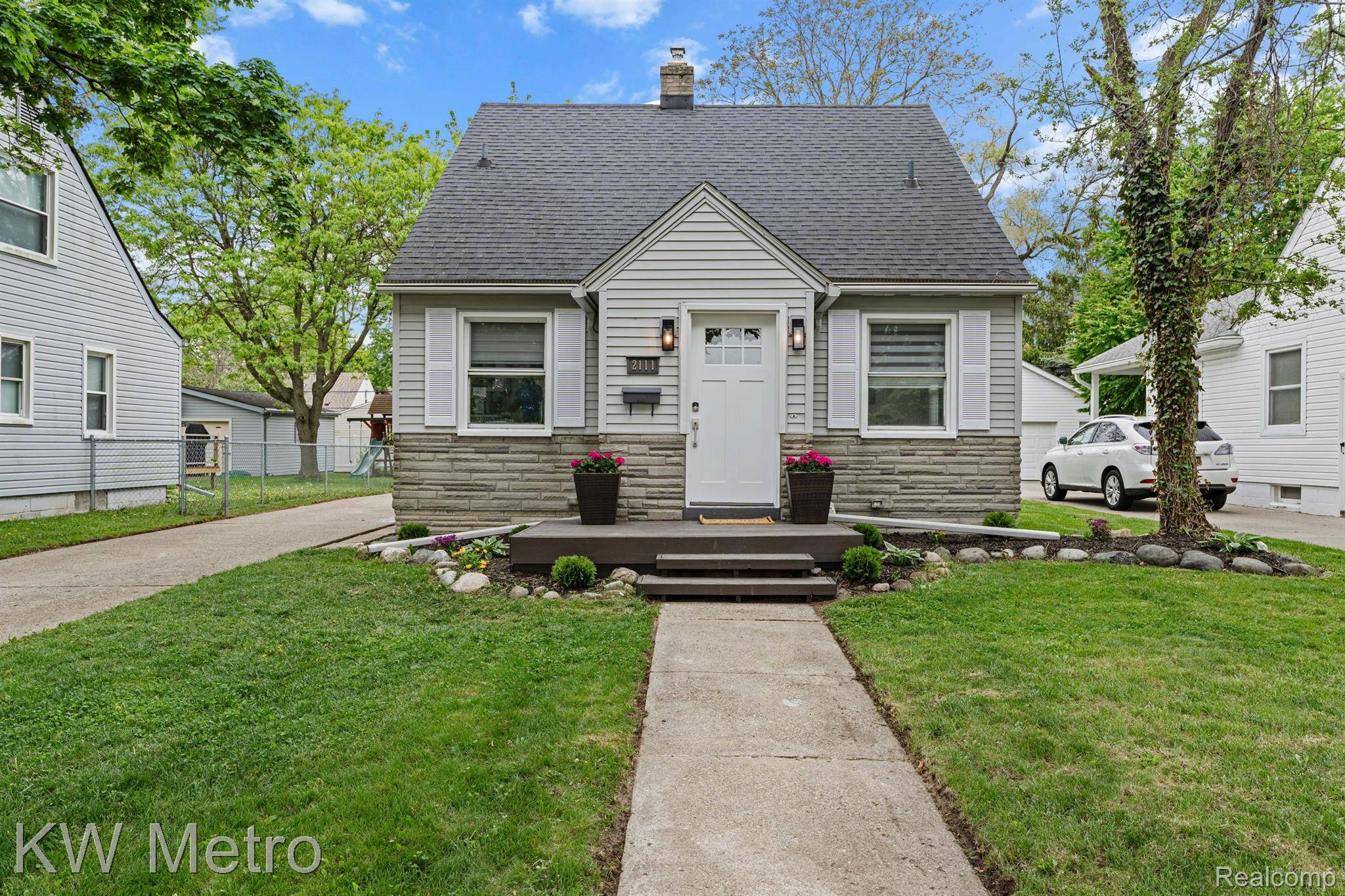 2111 BACON AVE, Originalcity, MI 48072