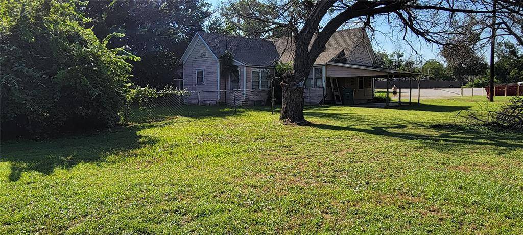 208 Optimist Road, Springtown, TX 76082