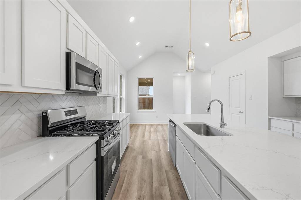 3010 Templegate Court, Crandall, TX 75114