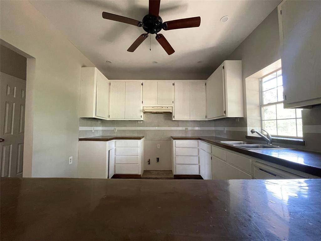 Address not disclosed, Kemp, TX 75143