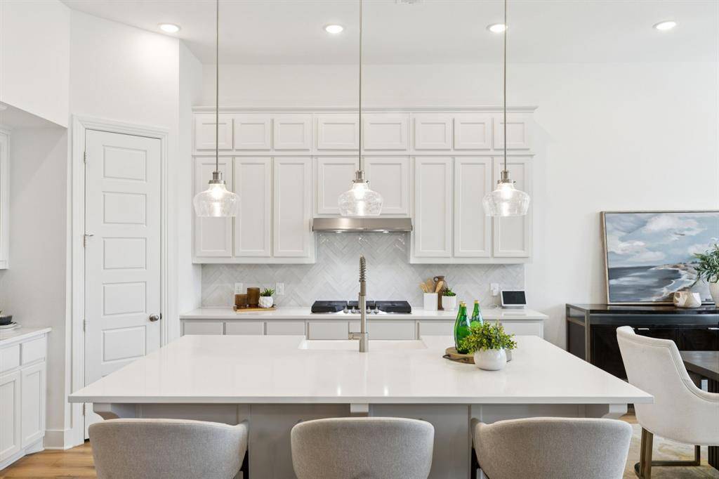1903 Midhurst Drive, Forney, TX 75126