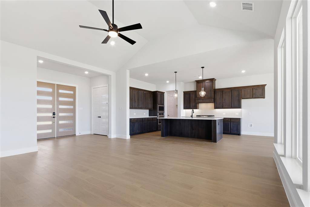 2230 Tutt Trail, Waxahachie, TX 75167
