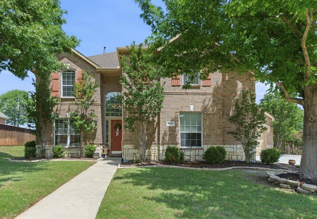 5225 Ponder Street, Fort Worth, TX 76244