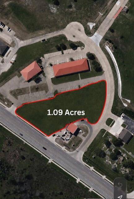 105 Tejas Drive, Terrell, TX 75160