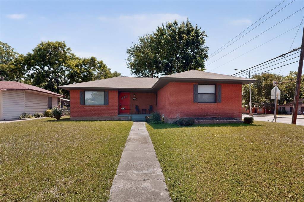 2104 Hillburn Drive, Dallas, TX 75227