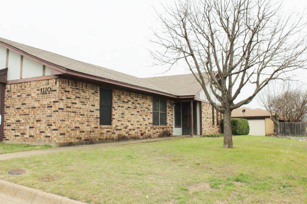 1110 Curtis Drive, Weatherford, TX 76086