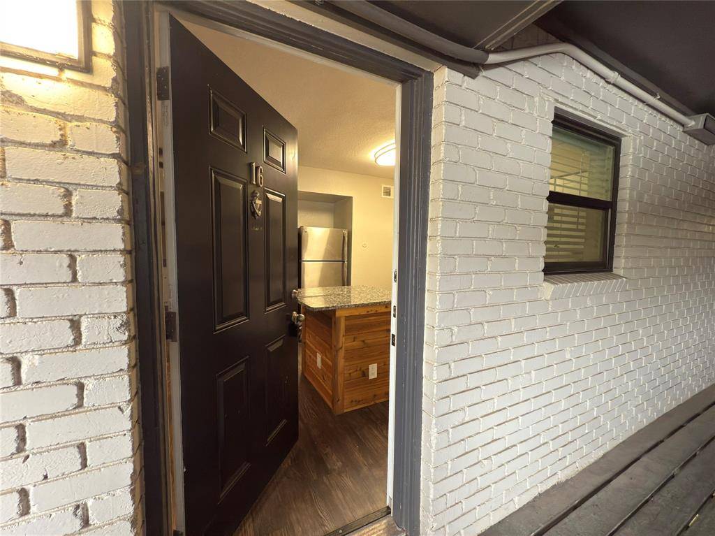 5928 Fletcher Avenue #16, Fort Worth, TX 76107