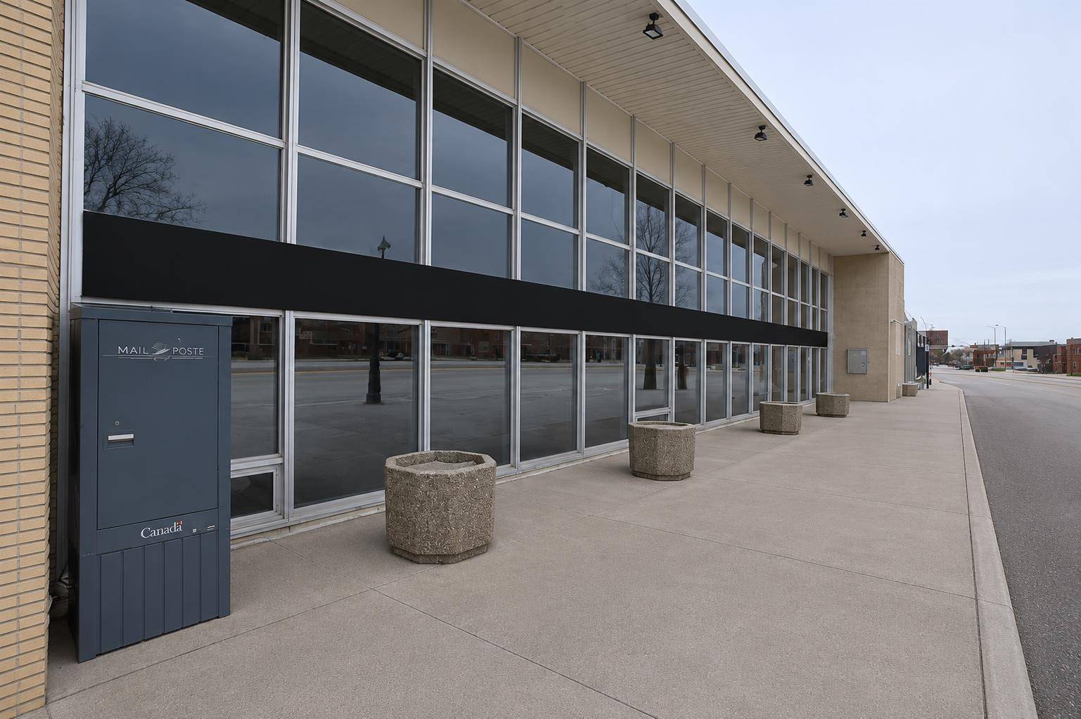 5026 50 ST #2B, Lloydminster, AB T9V1P3