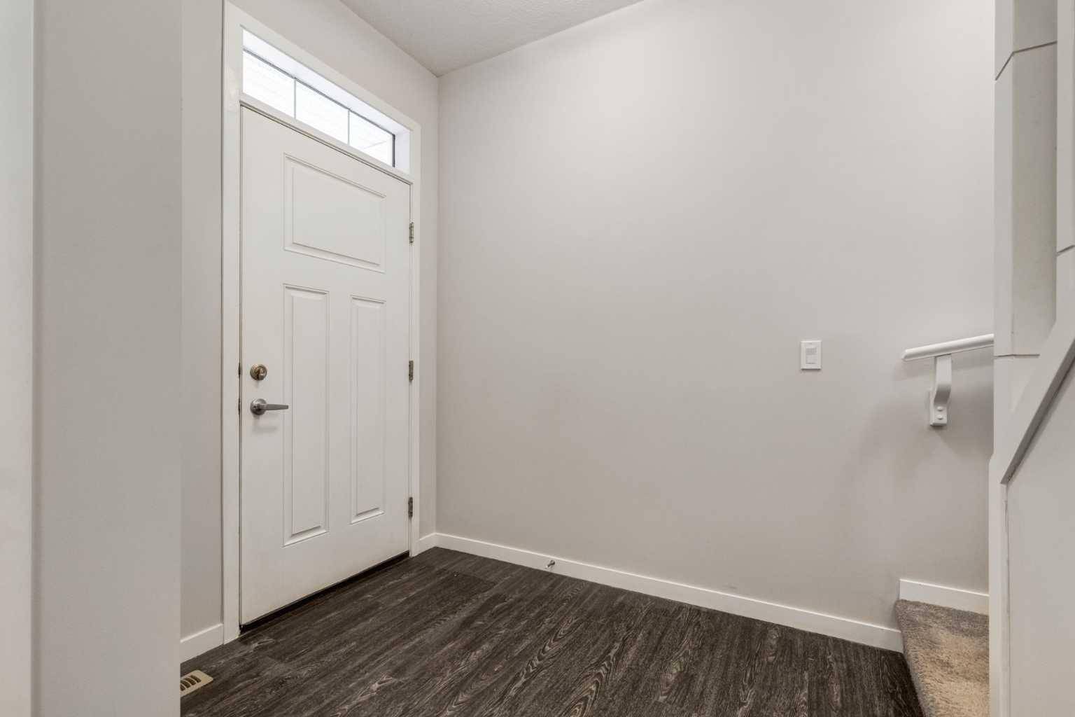 70 Howse Common NE, Calgary, AB T3P 0V3