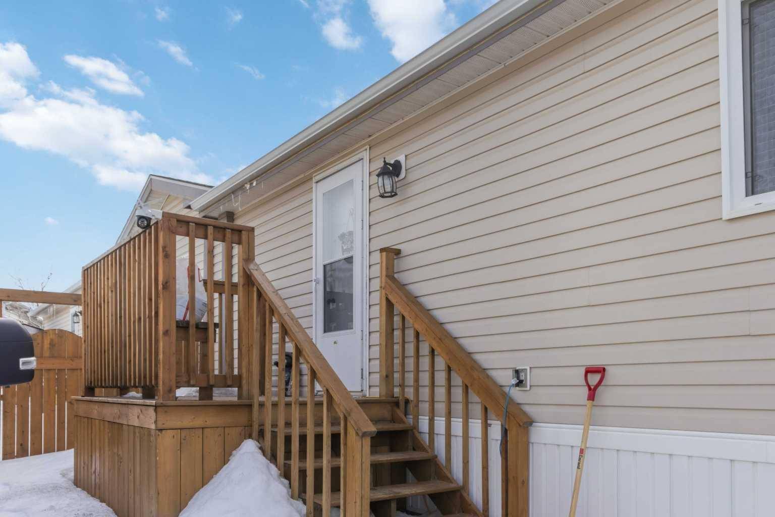 344 Grey CRES, Fort Mcmurray, AB T9H 2N8
