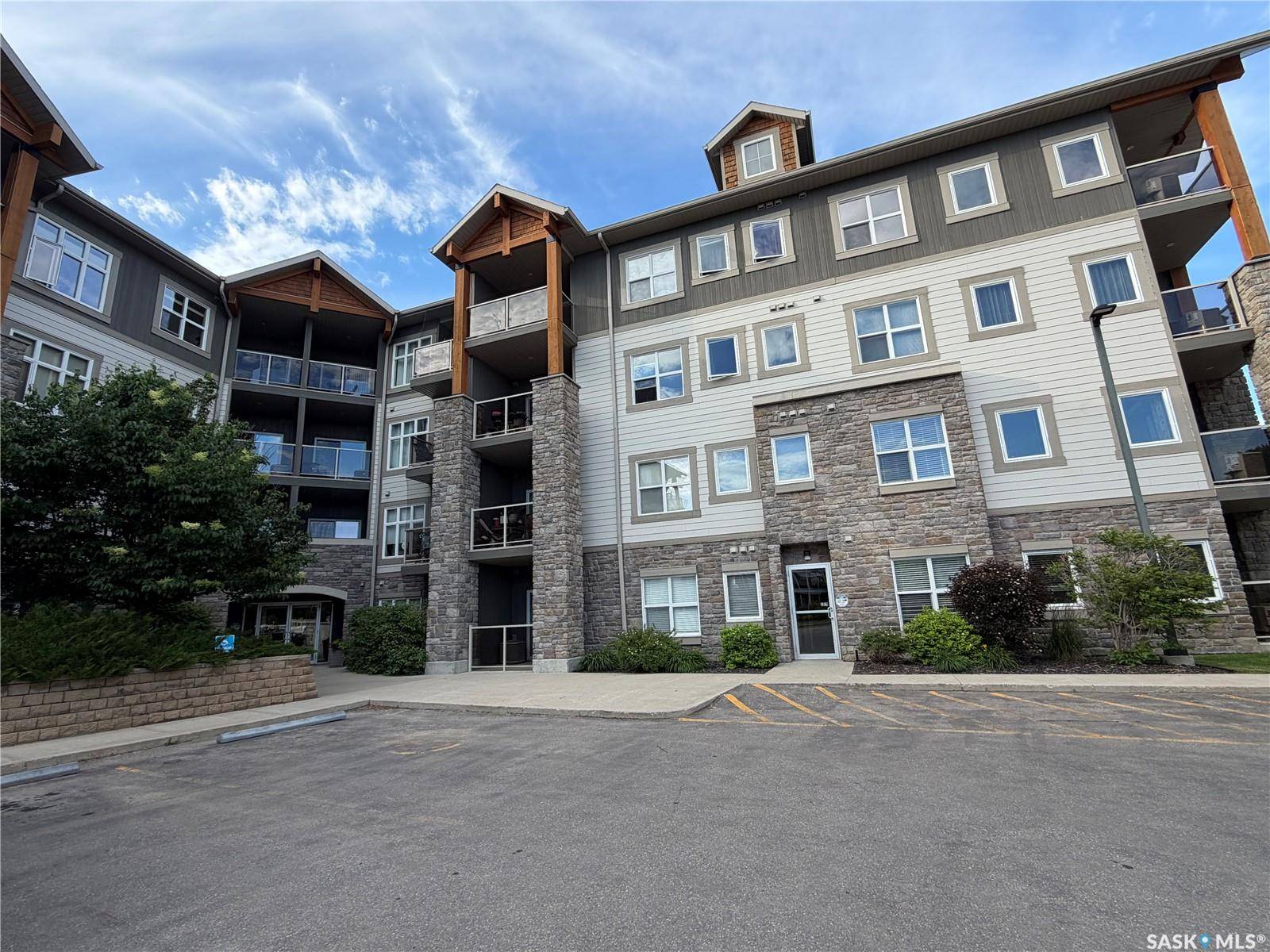 1220 Blackfoot DRIVE #210, Regina, SK S4S 6T2