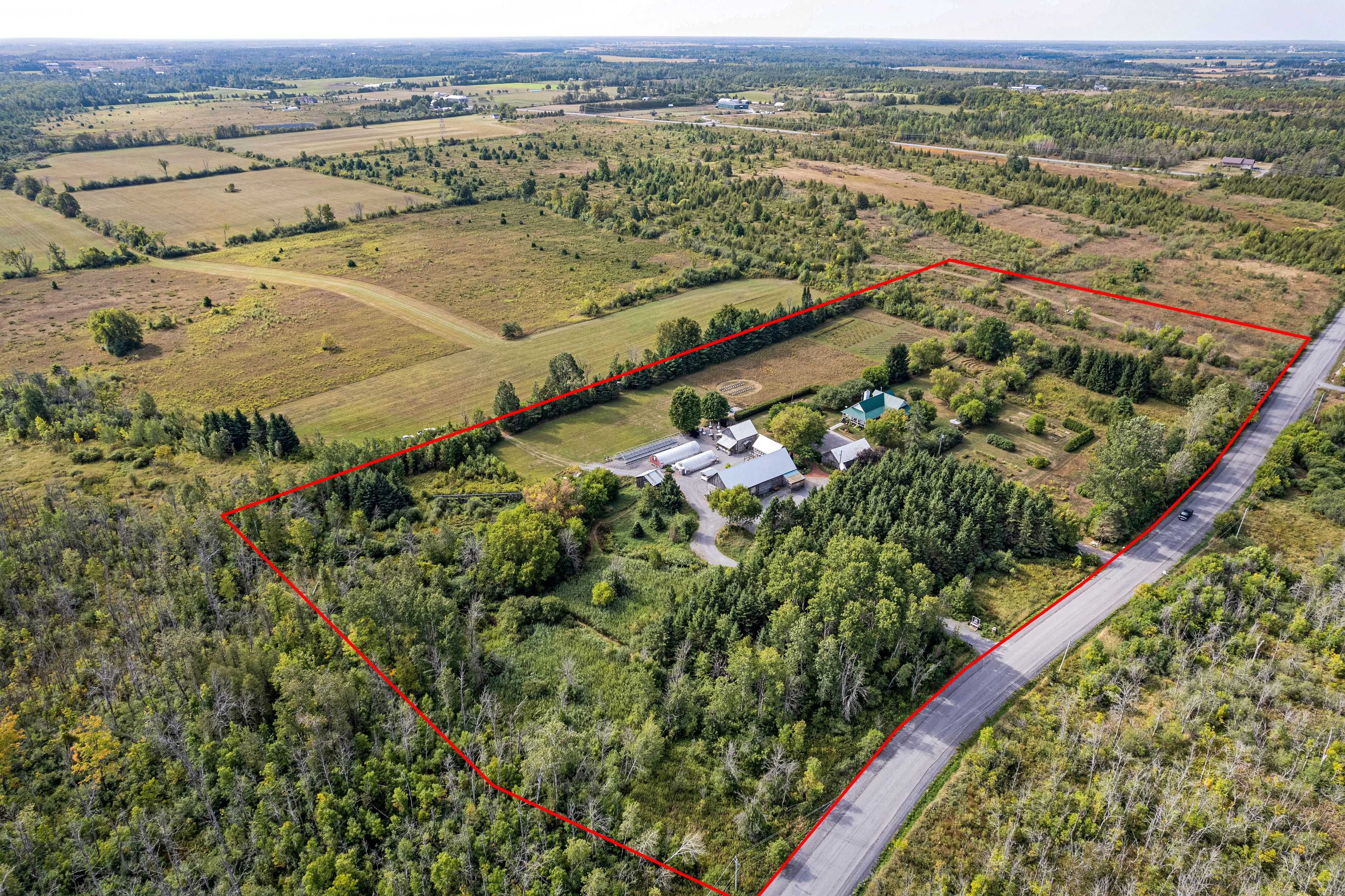 3840 Old Almonte RD, Carp - Huntley Ward, ON K0A 1A0