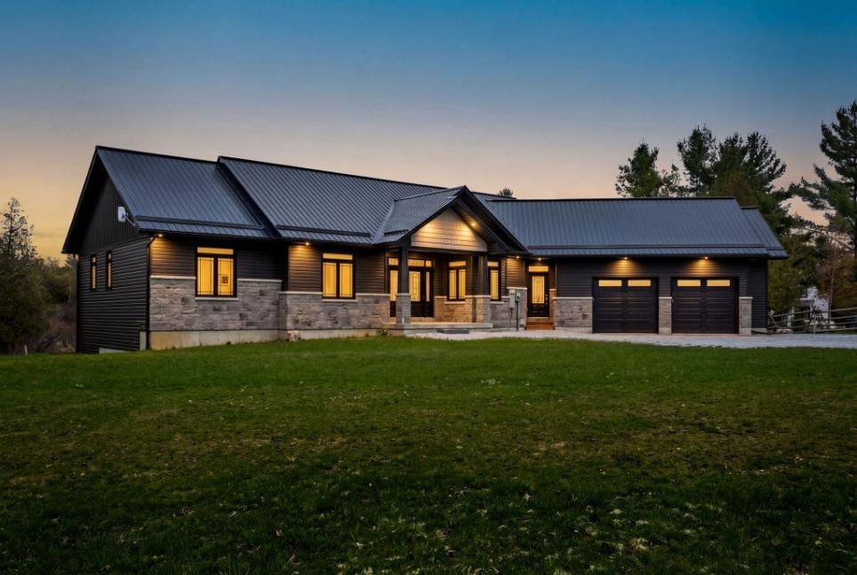 181 Markle RD, Lanark Highlands, ON K0G 1K0
