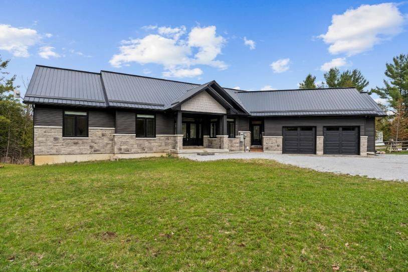 181 Markle RD, Lanark Highlands, ON K0G 1K0