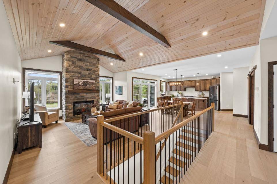 181 Markle RD, Lanark Highlands, ON K0G 1K0