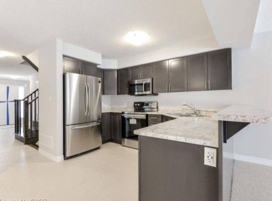 66 Cittadella BLVD, Hamilton, ON L0R 1P0