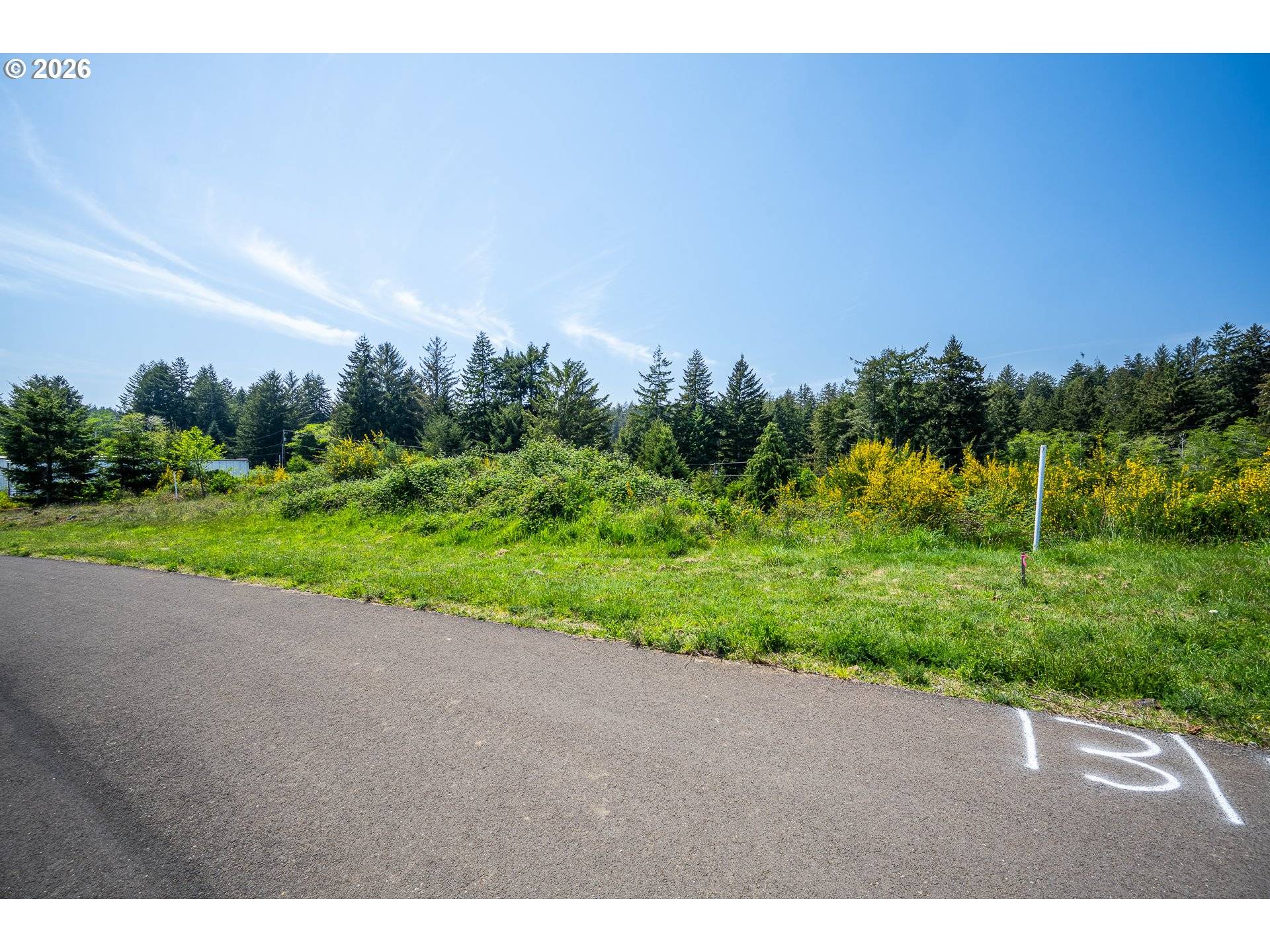 83615 Clear Lake RD #13, Florence, OR 97439