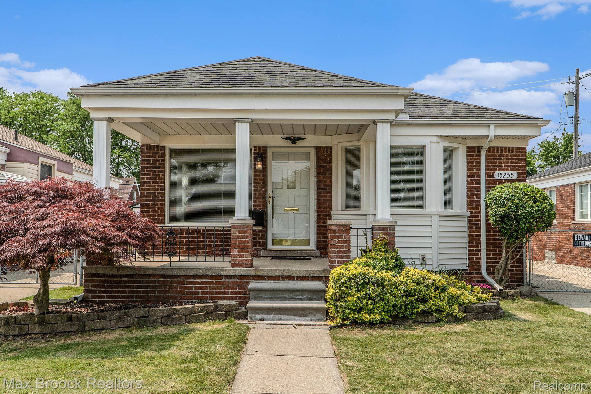 15255 Horger AVE, Allen Park, MI 48101