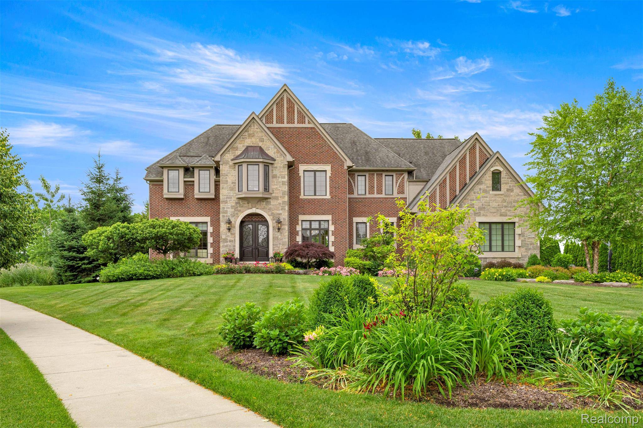 49277 Chianti DR, Northville, MI 48167