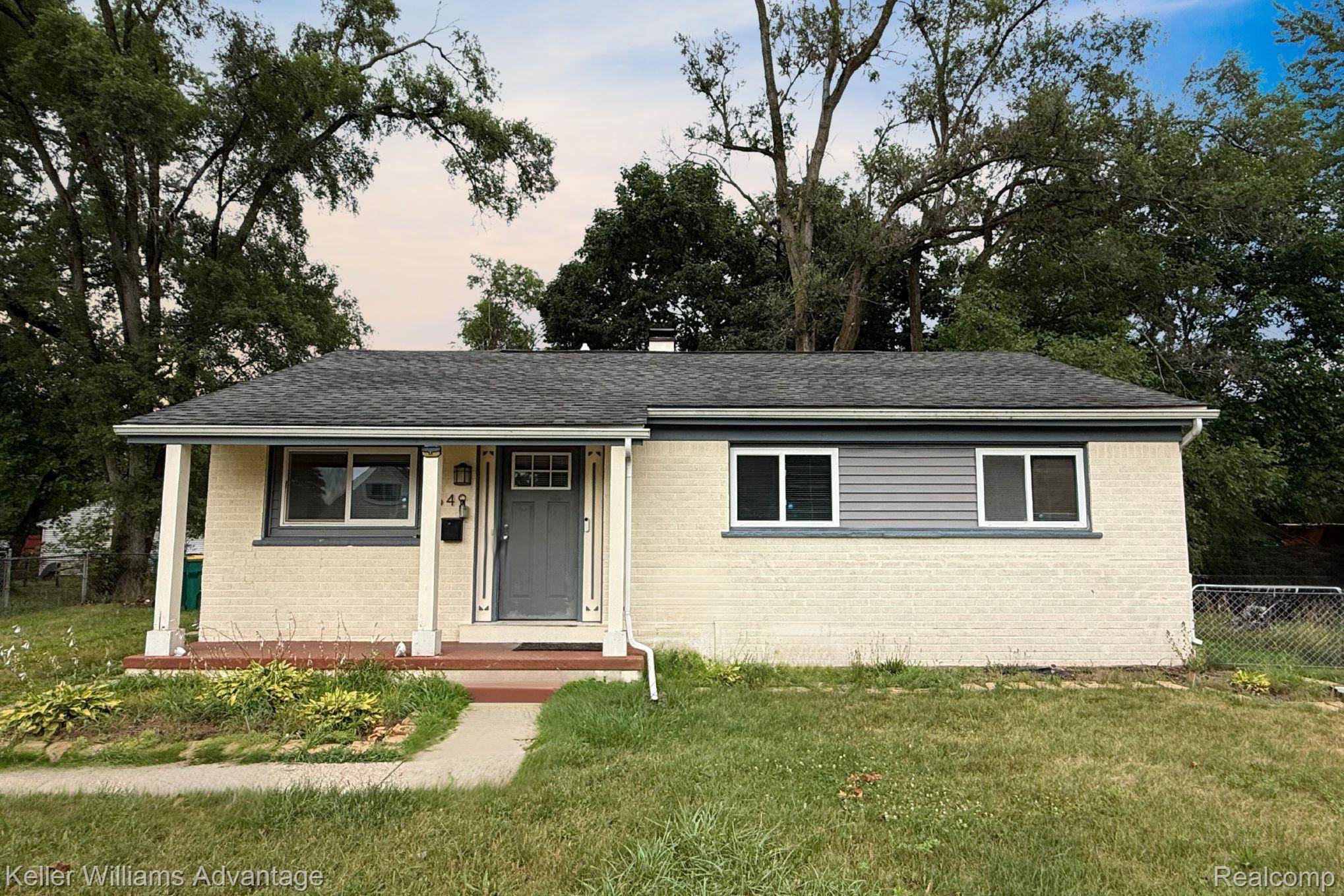 649 Oswego AVE, Ypsilanti, MI 48198