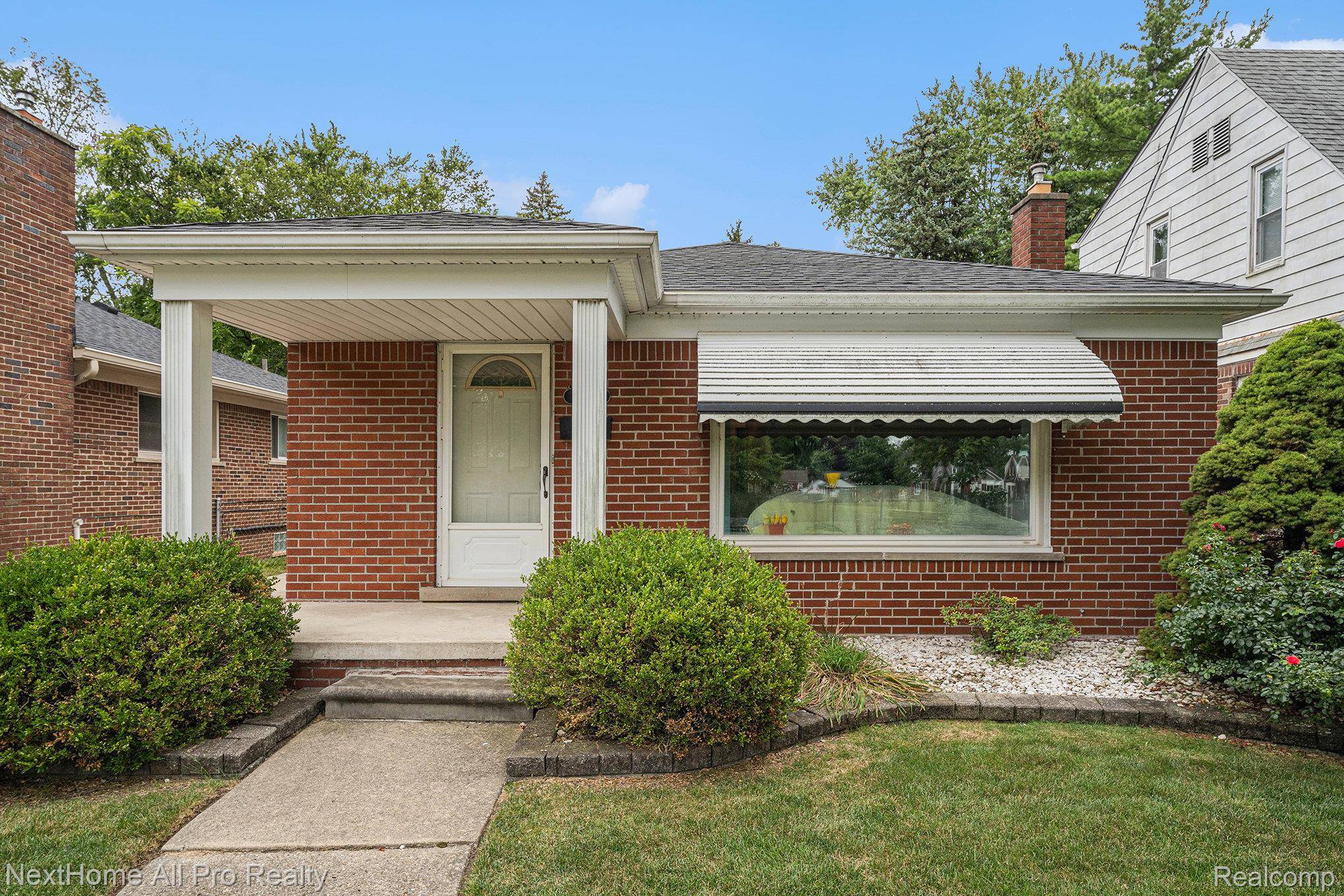 6587 Cortland AVE, Allen Park, MI 48101