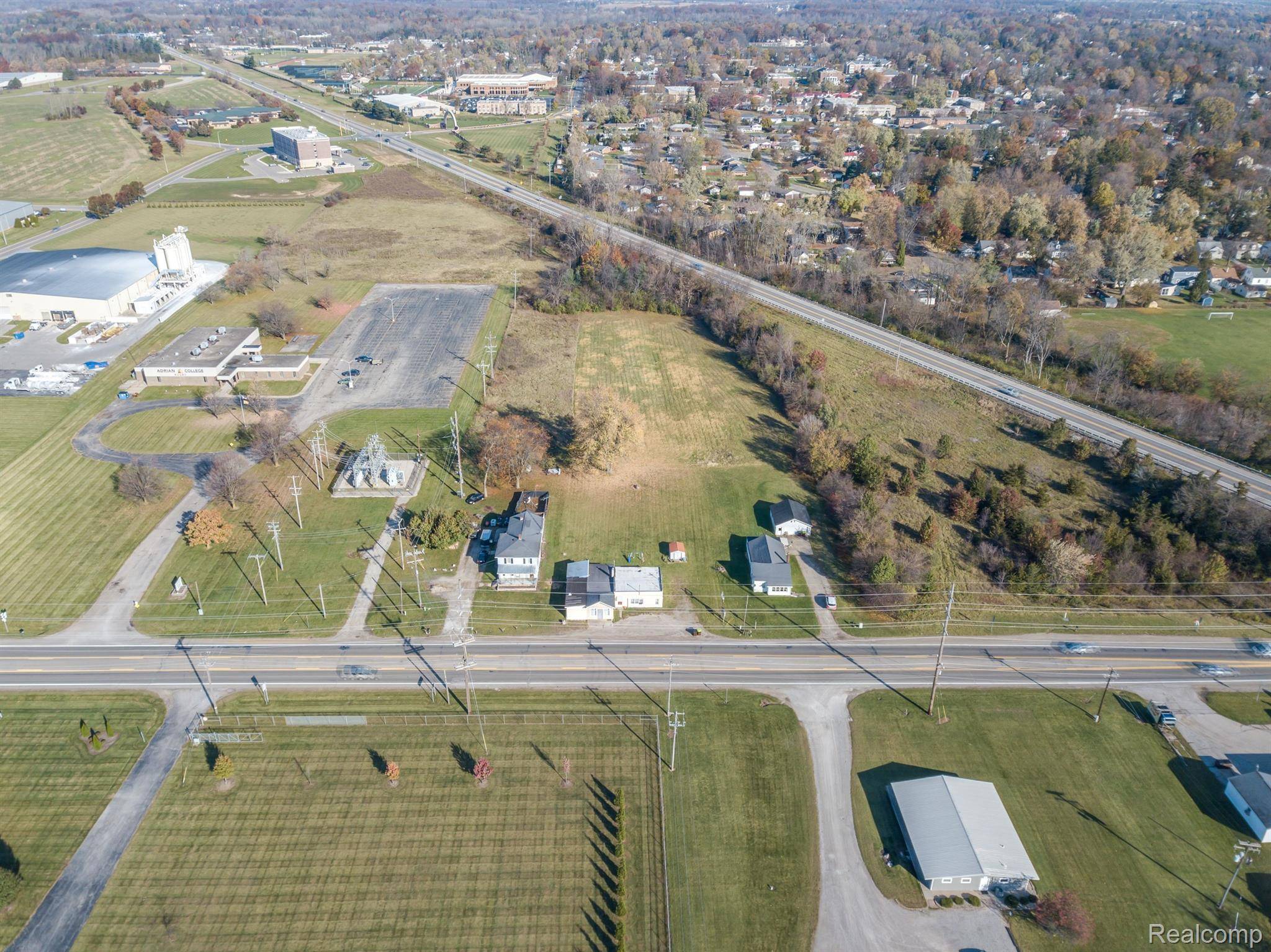1344 W BEECHER RD, Adrian, MI 49221
