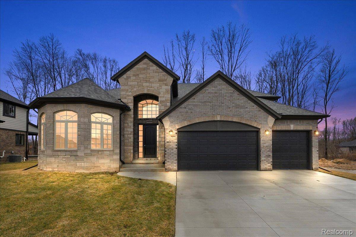 24244 Tullymore DR, Macomb Township, MI 48042