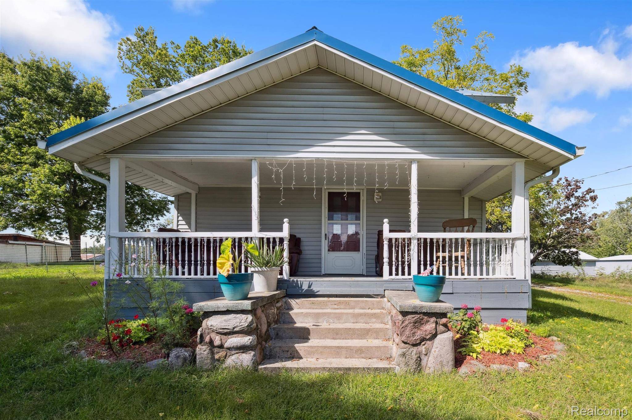 2318 Arch RD, Eaton Rapids, MI 48827